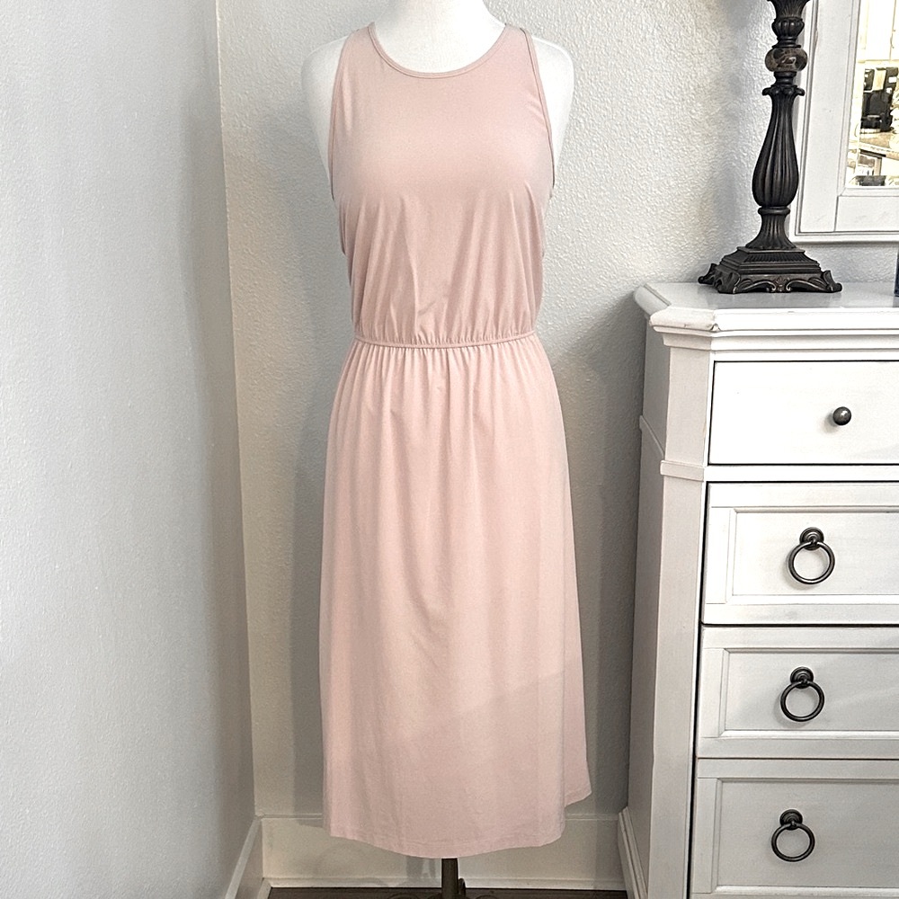 Banana Republic Airstretch Midi Active Dress Pink Size Large